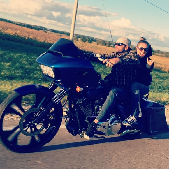 Meet your Posher - Picture 2 of 2